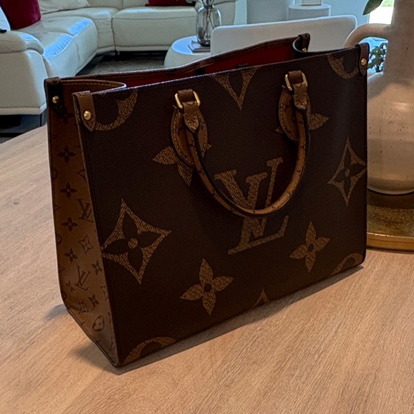 Louis Vuitton Dark Brown Monogram Handbag - Picture 3 of 15